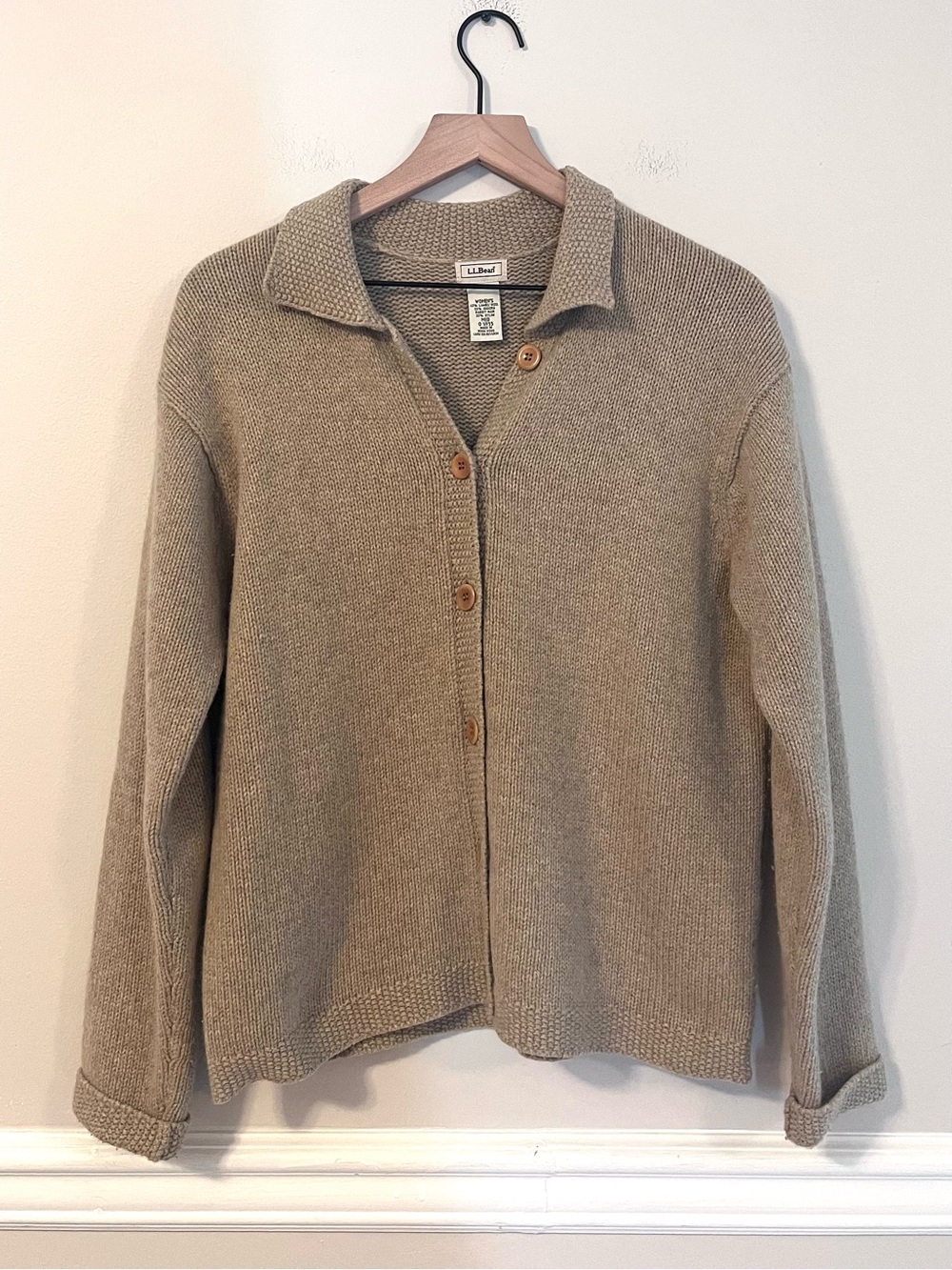 L.L. Bean Women's Vintage Wool & Rabbit Hair Tan Cardigan M Button-Up Collared